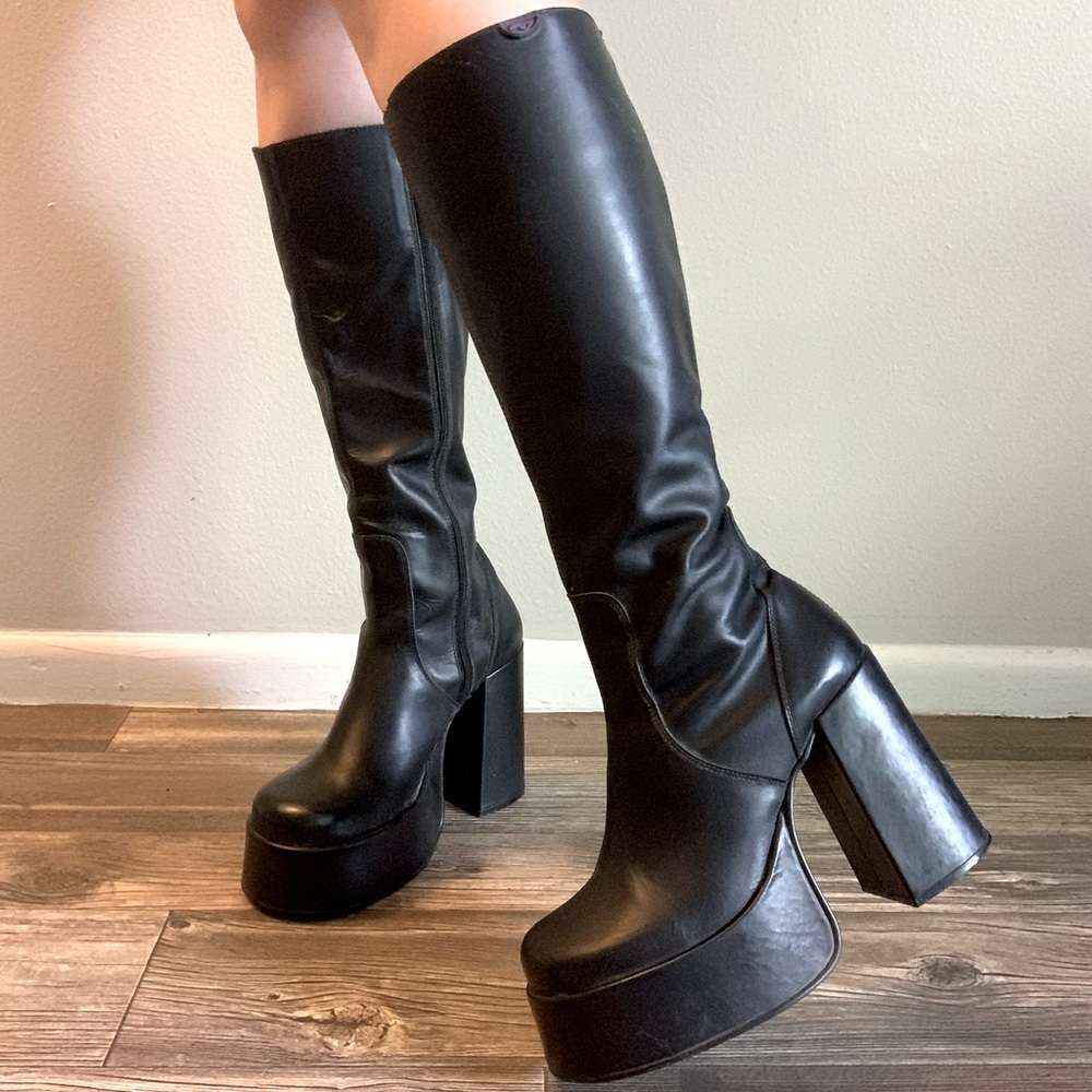 🚫SOLD🚫90s Y2K CHUNKY PLATFORM KNEE HIGH BOOTS